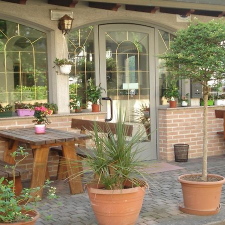 La Quercia Hotel Lignano Sabbiadoro Buitenkant foto