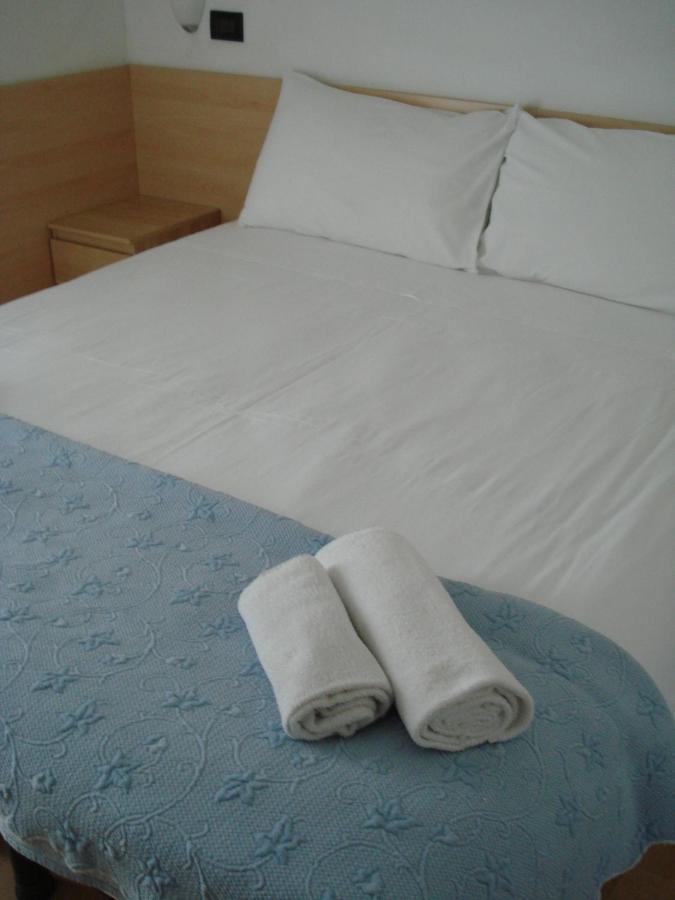 La Quercia Hotel Lignano Sabbiadoro Buitenkant foto