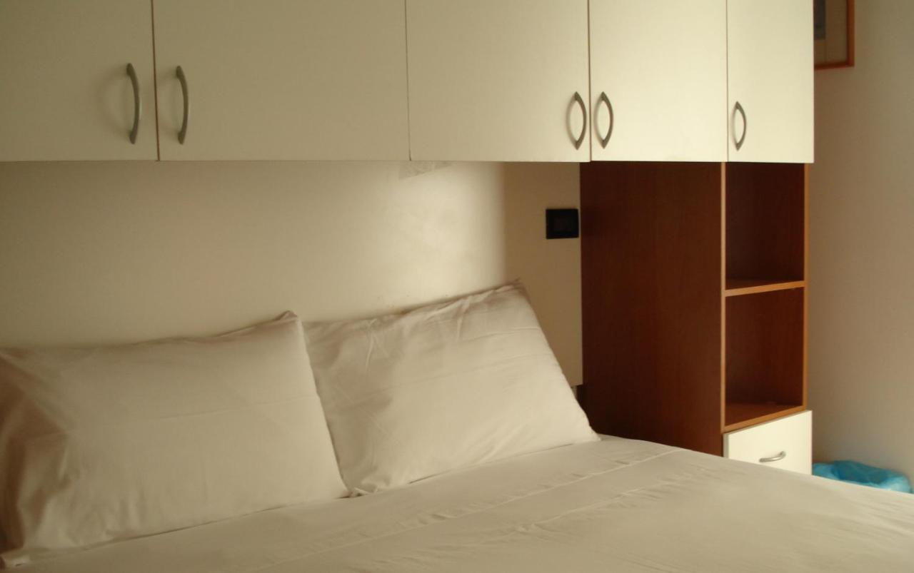 La Quercia Hotel Lignano Sabbiadoro Buitenkant foto